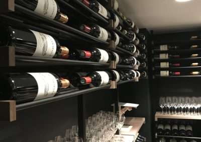 Millesime, Arcylic Wine Racks, Aluminum Wine Racks, Floor to ceiling wine racks, Wall Mounted Wine Racks, Metal Wine Racks, Glass Wine Cellar, VintageView