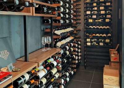 Millesime, Arcylic Wine Racks, Aluminum Wine Racks, Floor to ceiling wine racks, Wall Mounted Wine Racks, Metal Wine Racks, Glass Wine Cellar, VintageView